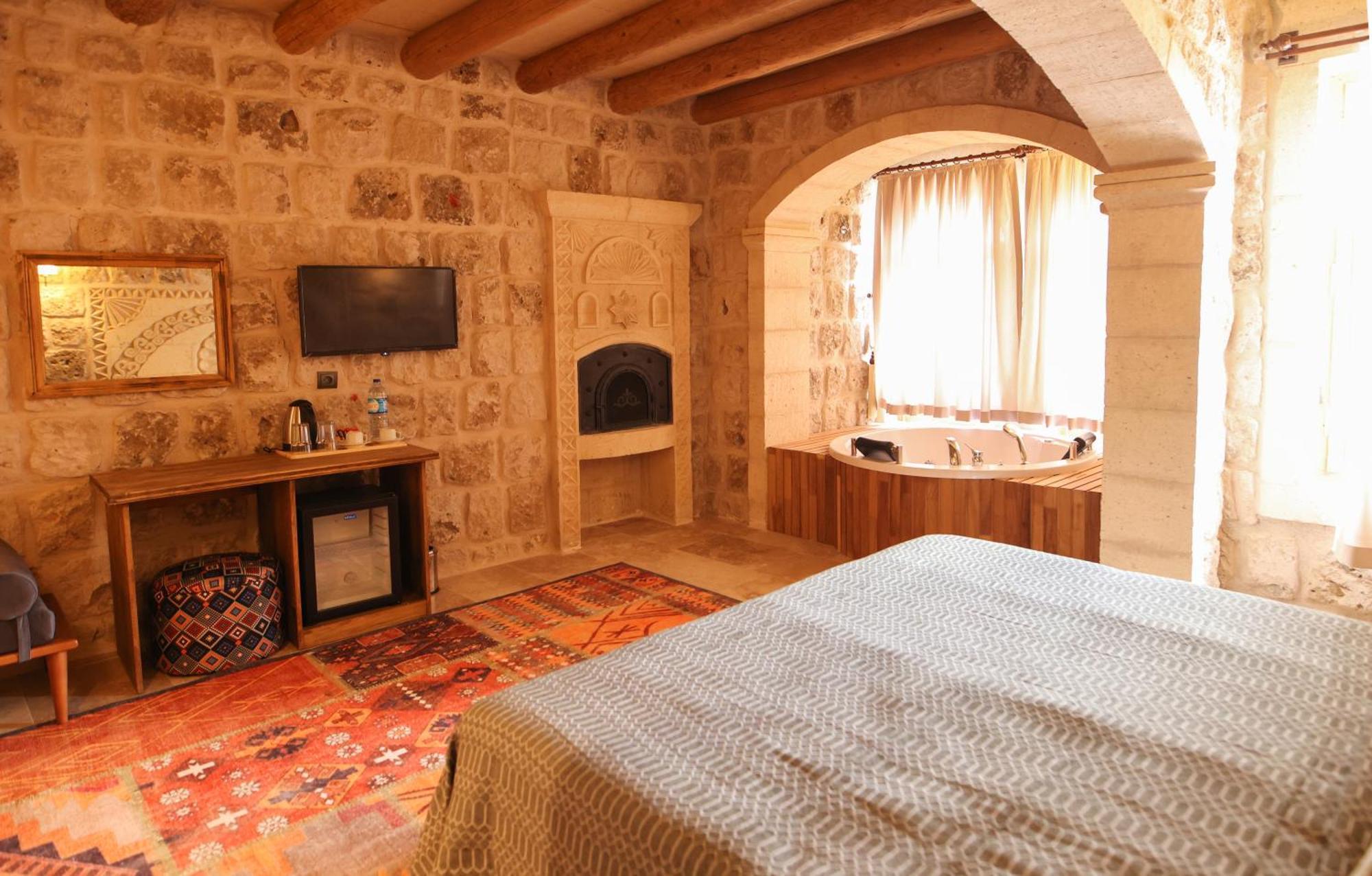 Cappadocia Vita Cave Hotel Ürgüp Exterior photo